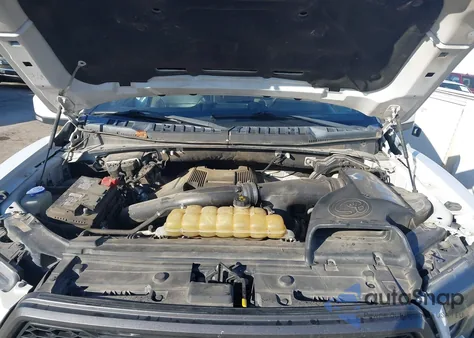 2018 Ford F-150 Raptor z USA, uszkodzony, nr VIN 1FTFW1RG1JFA16754